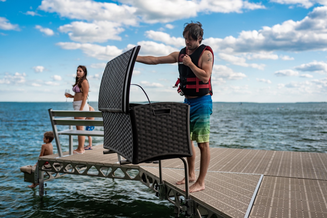 accessories for boat docks Bulan 2  cool innovations in docks and dock accessories - Cottage Life
